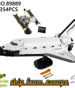 2354 PCS  Space Shuttle Discovery Model Assemble